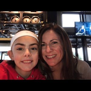 Meet your Posher, Laurie